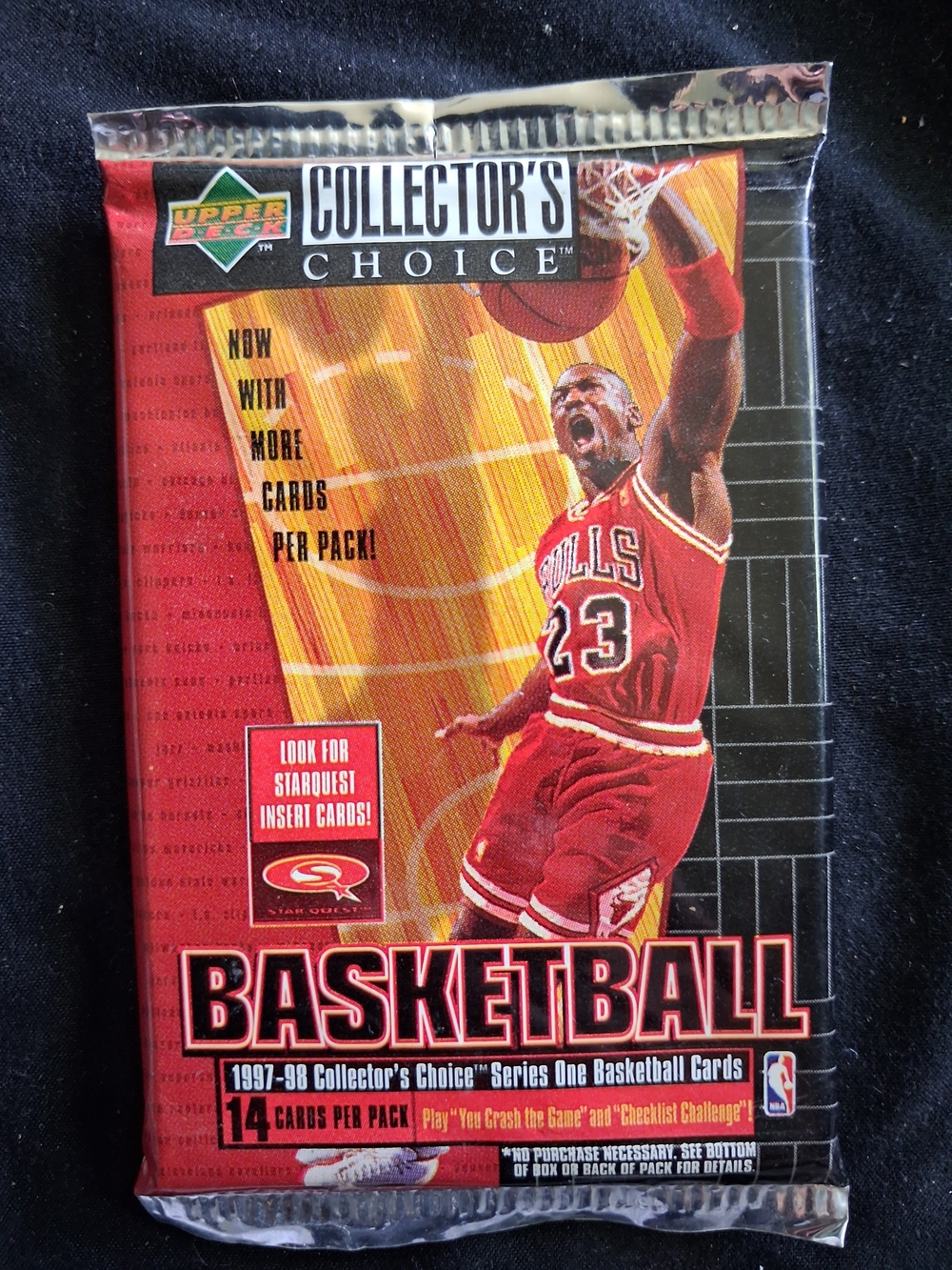Upper Deck Collector's Choice 1997-98 Basketball Pack - Red